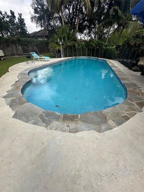 Willa w Homestead, Miami-Dade County