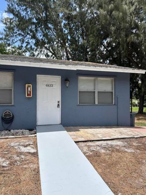 Komplex apartman Aventura, Miami-Dade County