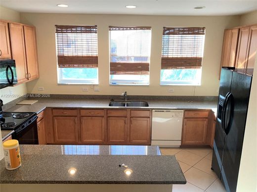Townhouse in West Palm Beach, Palm Beach