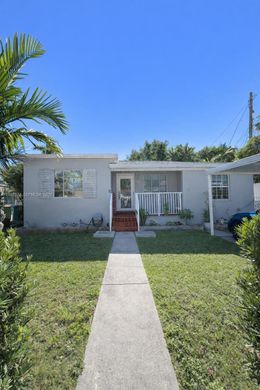 Villa in Miami Heights Trailer Park, Miami-Dade