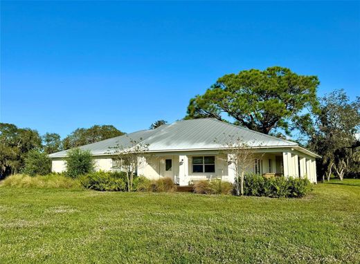 Villa in Okeechobee, Okeechobee County