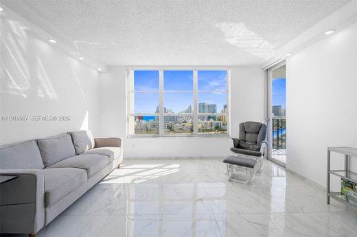 مجمع شقق ﻓﻲ Miami Beach, Miami-Dade County