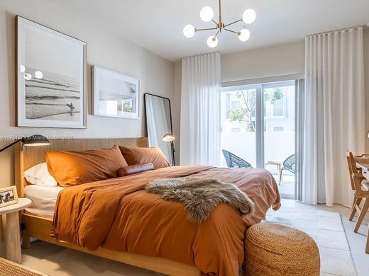 Dania Beach, Broward Countyのアパートメント・コンプレックス