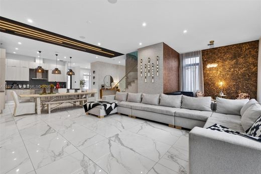 Villa in Doral, Miami-Dade