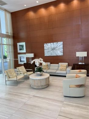 Residential complexes in Miami, Miami-Dade