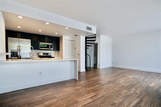 Townhouse in Miami, Miami-Dade