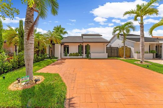 빌라 / Miami Terrace Mobile Home, Miami-Dade County