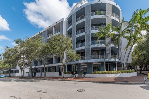 Residential complexes in Miami, Miami-Dade