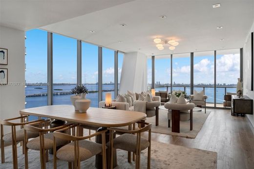Edificio en Miami, Miami-Dade County