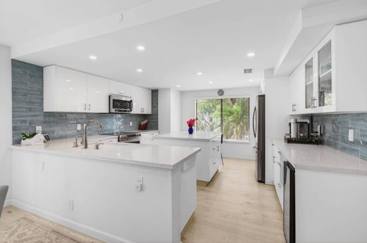 مجمع شقق ﻓﻲ Delray Beach, Palm Beach County