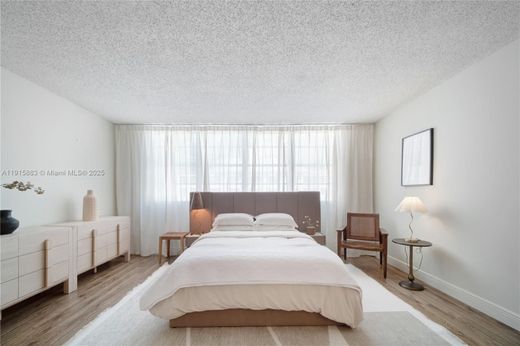 Kamienica w Miami, Miami-Dade County