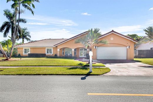 Villa in Pembroke Pines, Broward County