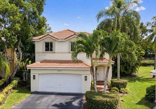 Villa - Weston, Broward County