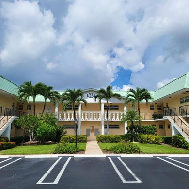 Wohnkomplexe in Boynton Beach, Palm Beach County