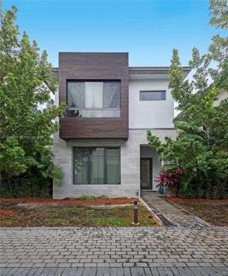 Villa in Doral, Miami-Dade