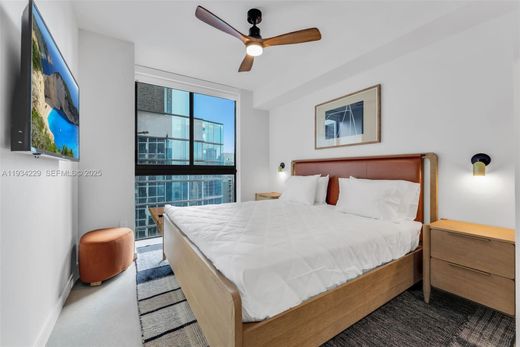 Residential complexes in Miami, Miami-Dade