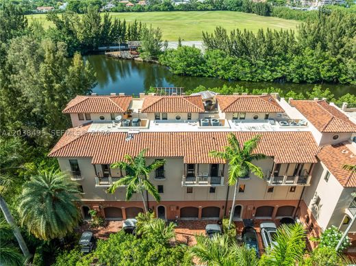Таунхаус, Palmetto Bay, Miami-Dade County
