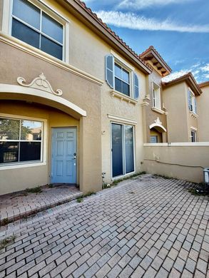 Townhouse in West Palm Beach, Palm Beach