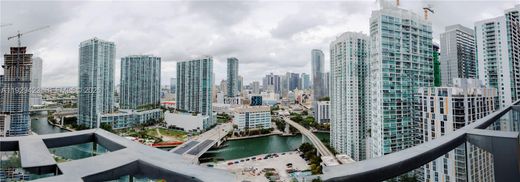 Complesso residenziale a Miami, Miami-Dade County