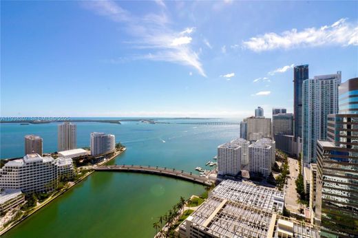 Residential complexes in Miami, Miami-Dade