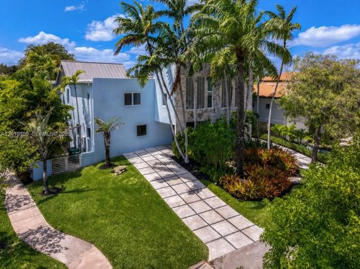 Villa - Key Biscayne, Miami-Dade County