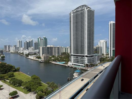 Edificio en Hallandale Beach, Broward County