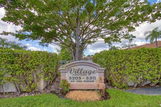 城市独宅  Dania Beach, Broward County