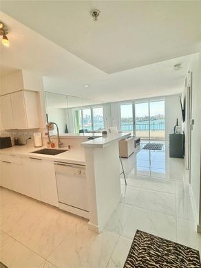 Edificio en Miami Beach, Miami-Dade County