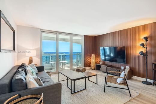 Residential complexes in Hollywood, Broward County