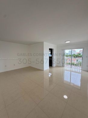 Κτίριο σε Coral Gables, Miami-Dade County