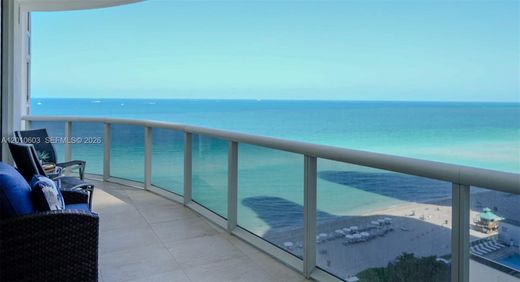 Complexes résidentiels à Sunny Isles Beach, Comté de Miami-Dade