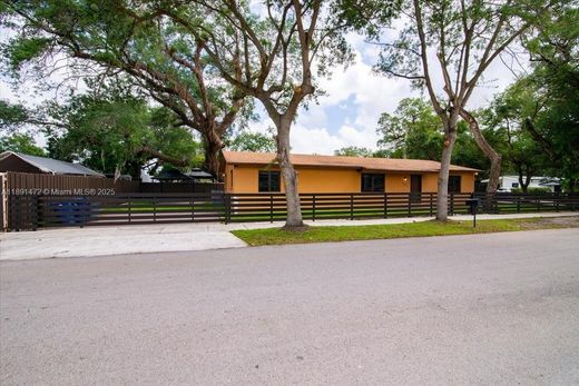 Villa en Miami Gardens, Miami-Dade County