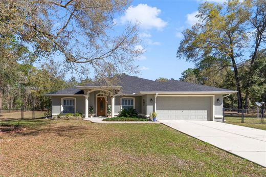 Villa in Ocala, Marion County