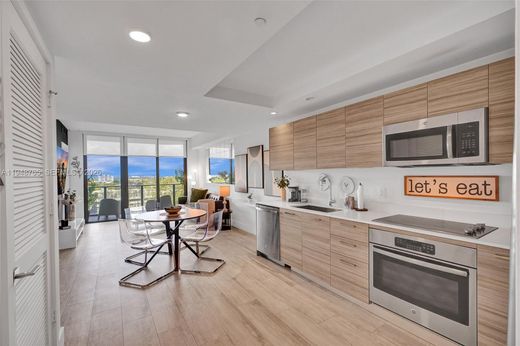 Complexos residenciais - Miami, Miami-Dade County