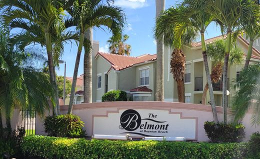 Townhouse in Boynton Beach, Palm Beach