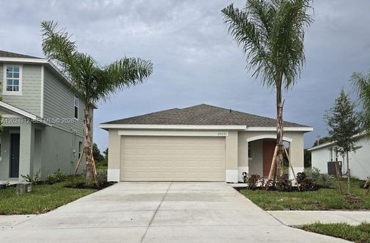 Вилла, Lehigh Acres, Lee County