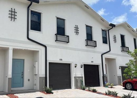 Townhouse in Florida City, Miami-Dade