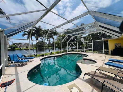 Villa in Lake Clarke Shores, Palm Beach