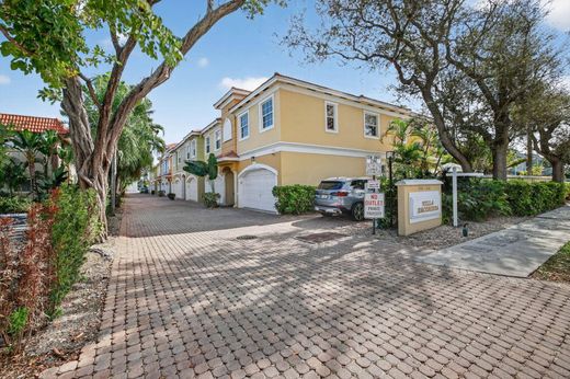 Townhouse - Wilton Manors, Broward County