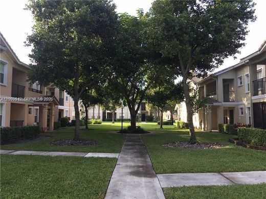 Kamienica w North Lauderdale, Broward County