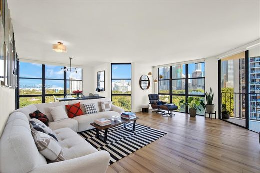 Residential complexes in Miami, Miami-Dade