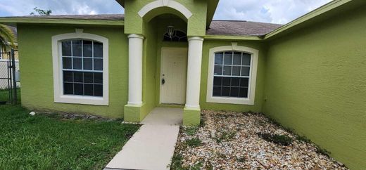 Villa in Port Saint Lucie, Saint Lucie County