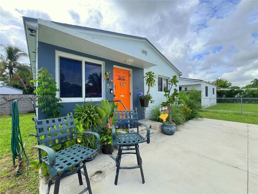 Villa Opa-locka North  (historical), Miami-Dade County