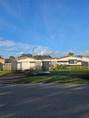 Villa in Miramar, Broward County