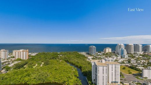 Residential complexes in Fort Lauderdale, Broward County