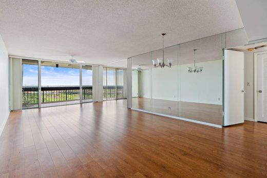 Wohnkomplexe in West Palm Beach, Palm Beach County