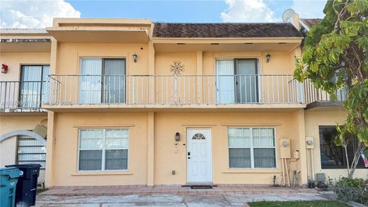 Şehir evi  Miami, Miami-Dade County
