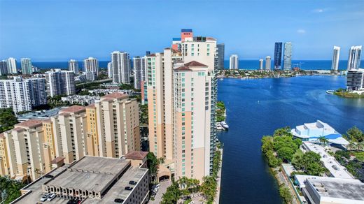 Complexes résidentiels à Aventura, Comté de Miami-Dade