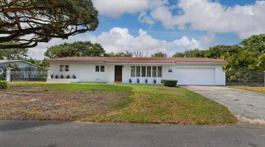 Villa Palmetto Bay, Miami-Dade County
