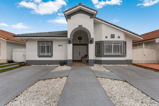 Villa a Miami Lakes, Miami-Dade County